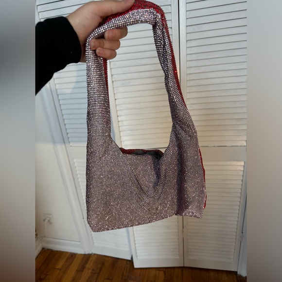 Kara Armpit Bag in red lavender crystal mesh - Picture 4 of 6
